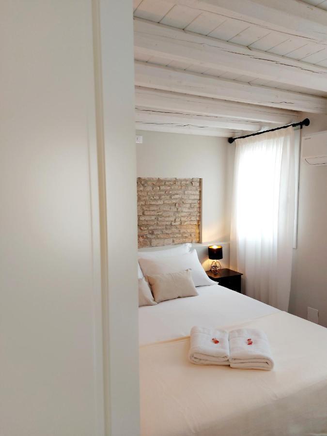 Canal Vena Apartsuite House Chioggia Eksteriør billede